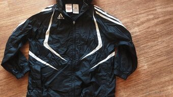 Černá jarní šusťáková bunda Adidas vel. 116 - 2