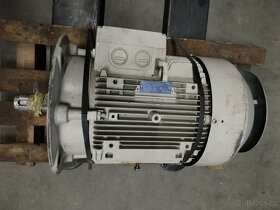 Elektromotor 15 kW 690 V nebo 400 V (380V) - 2
