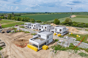 Prodej moderních rodinných domů 448, Blatec - 2