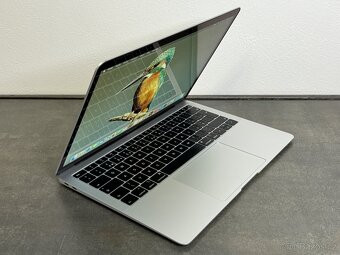 MacBook Air 13" 2018 i5 / 128GB SSD / 8GB Silver - 2