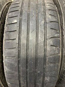 Gumy Nokian V 215/60 R16 - 2