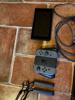 Nintendo Switch - 2