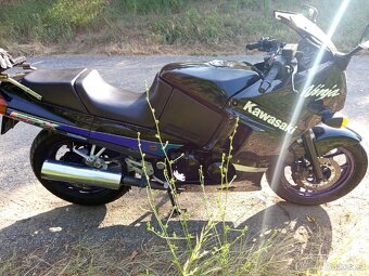 Kawasaki gpx 600r - 2