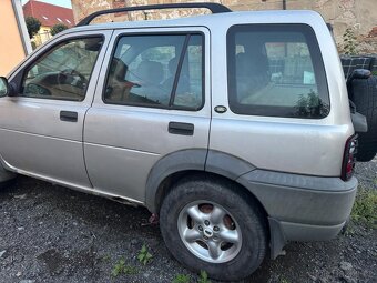 Land Rover Freelander 2.0 TDI - 2