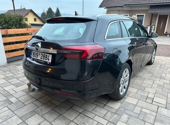 Opel insignia - 2