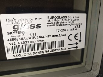 Stresni plastove okno 660x118 - 2