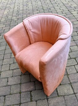 Prodám dvě použitá kresla - 2