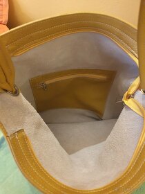 Kabelka z pravé kůže - 2