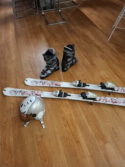 Prodam damsky lyzarsky set - lyze Head 149cm - 2