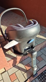 Autosedačka (vajíčko) Cybex + baze - 2