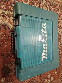 Aku vrtačka makita DF457D, v kufru s LED svitilnou - 2