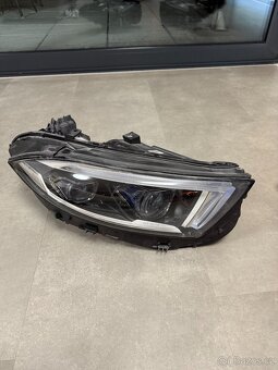 Přední světla - Mercedes CLS450 - 2