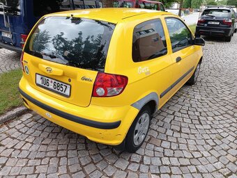 Krasný Getz 2003 2 dver, na opravu - 2