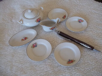 Prcelánové nádobíčko retro - 2