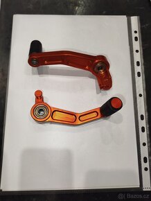 KTM Duke/RC 125-390 řadička+brzda - 2