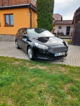 Ford Focus combi 1.0 benzin - 2