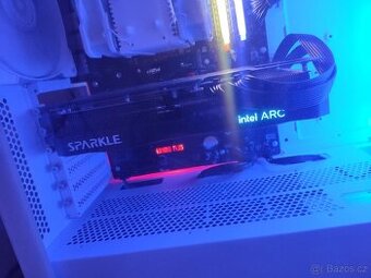 Intel Arc A750 ROC OC 8GB - 2