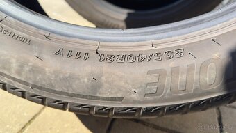 PNEU Bridgestone (MB GLS) - 2