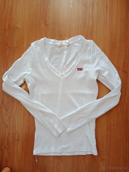 Triko Levi's - 2