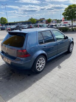 Volkswagen Golf IV - 2