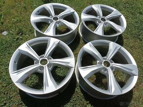 Originální alu kola Audi Q5 SQ5 S-Line r19 5x112 - 2