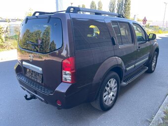 Nissan Pathfinder 3.0 dCi LE 170kw - 2