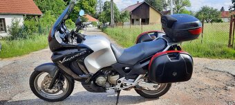 Honda XL 1000V Varadero - 2