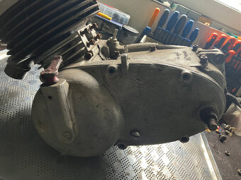 ČZ 250 typ 968 motokros-motor - 2