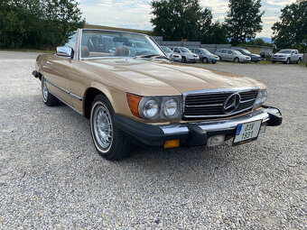 Mercedes-Benz SL 380 R107 - 2