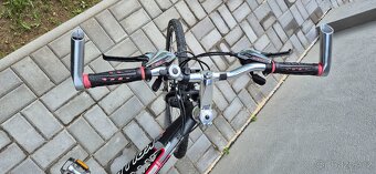 trekingové kolo Kellys Axis CRX Cross – hliníkový rám 21" - 2