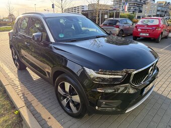 Volvo XC40 D4 AWD Panorama (odpočet DPH) - 2