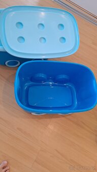 Boxy na hračky. - 2