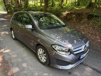Mercedes-Benz B180, 144.844 km, 1.6 benzín 90 kW, rok 2015 - 2