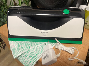 Čistič oken, skel a ploch Kobold VG100+ Vorwerk - 2