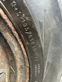 Nokian 195/65 R15 zimní pneumatiky - 2