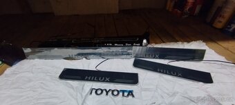 Toyota Hilux Led osvětlení prahu 4ks - 2