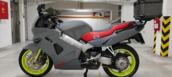 Honda VFR 800 FI - 2