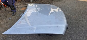 Kapota audi A8 4D D2 maska mrizka kapoty - 2