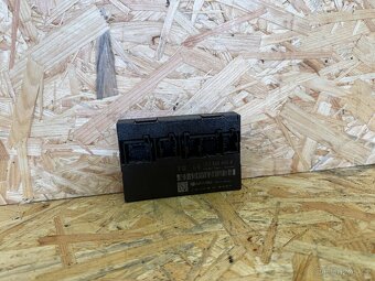 ŘÍDICÍ JEDNOTKA KOMFORTU 3C0959433R - 2