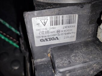 Xenony Volvo V70, S60 - 2