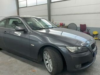 BMW e92 325i 160kw N52 - 2