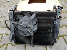 Yamaha r1 yzf chladič - 2