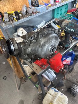 BMW DIFERENCÍÁL e60 e61 e90 e92 mam víc druhu - 2