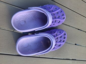 Pantofle / nazouváky - 2