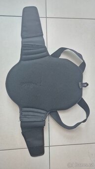 Chránič páteře - 2