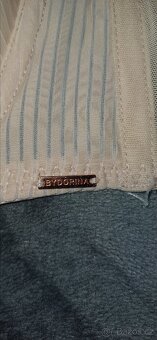 Podprsenka Triola - 2