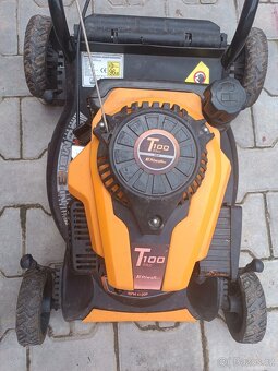 Benzínová sekačka - 2