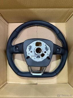 Audi trojramenný volant S-line - 2