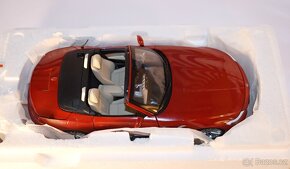 BMW Z4 sDrive35i Kyosho 1:18 - 2