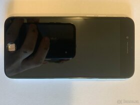 iPhone SE (2020) 64Gb Tlačítko na obrazovce - 2